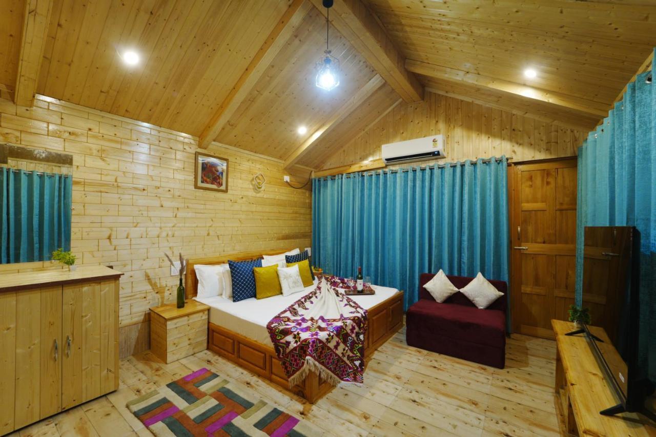 Tree House Latos Tandi Hotel Jibhi Bagian luar foto